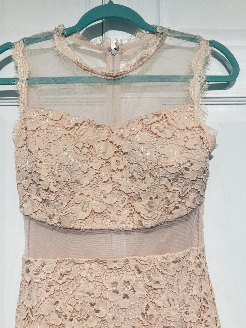 SPEECHLESS Formal Party Dress Junior Sz 5 Peach Lace & Mesh